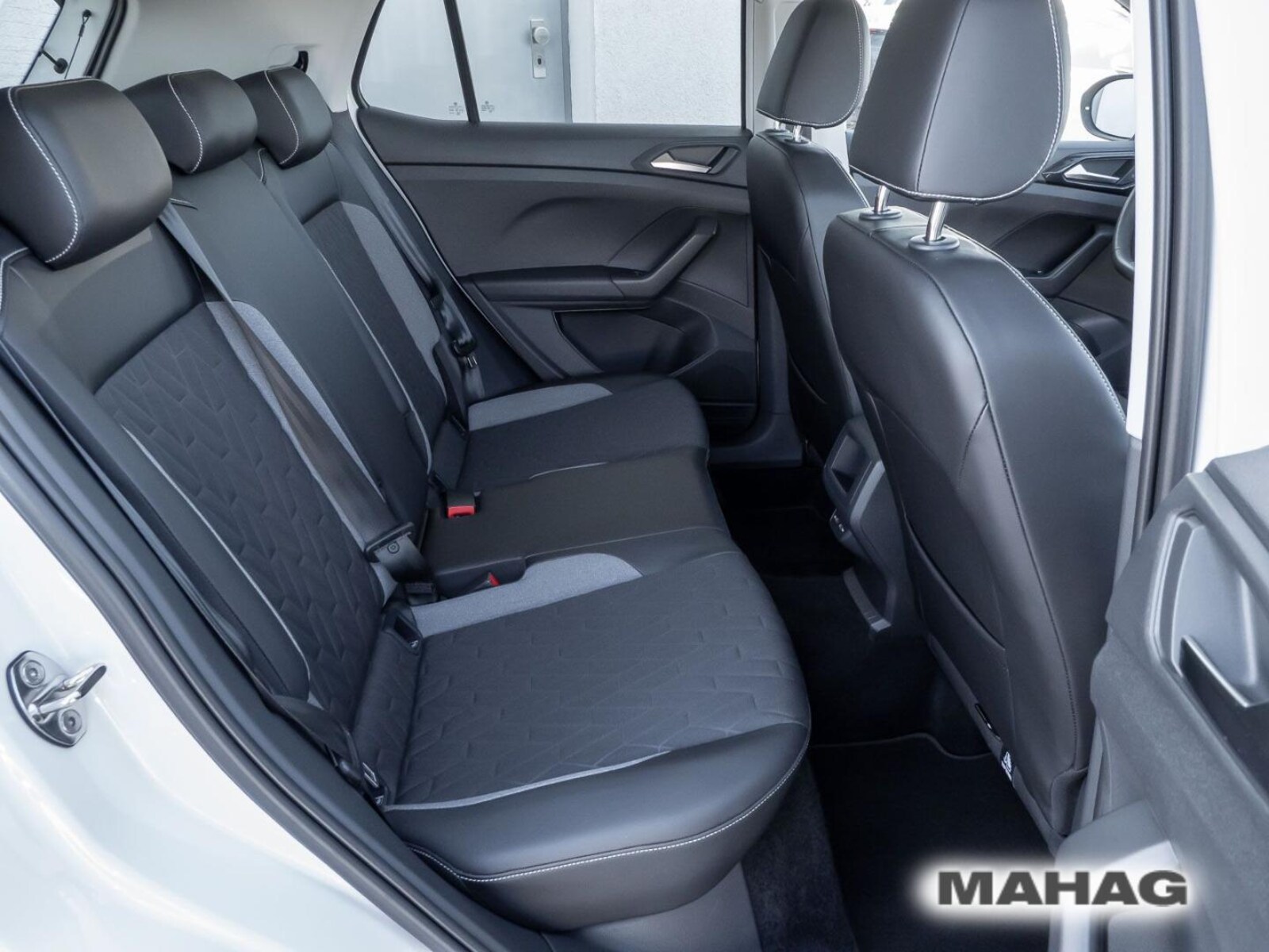 Volkswagen T-Cross – Bild 15