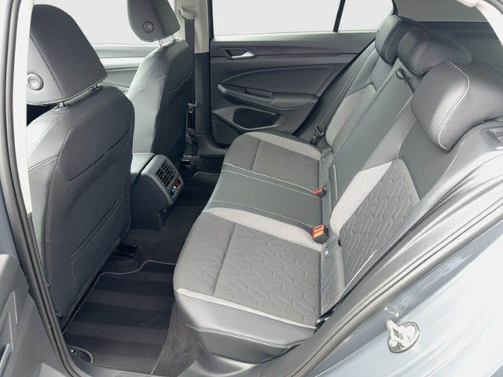 Volkswagen Golf – Bild 11