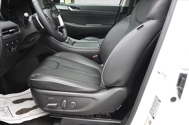 2024 Hyundai Palisade Limited - Photo 11