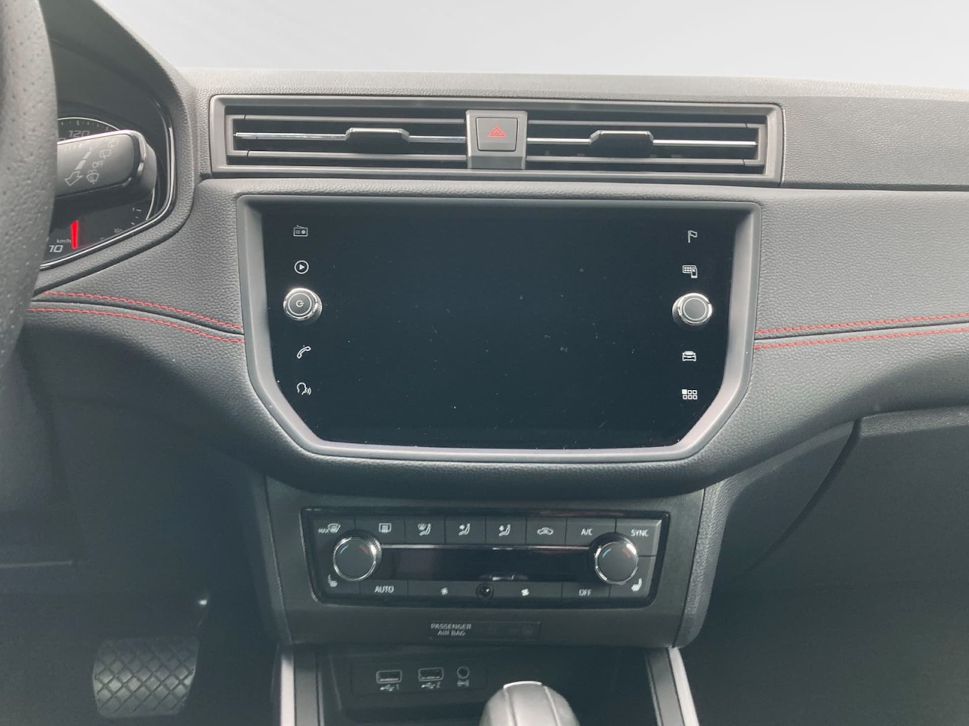 SEAT Arona FR