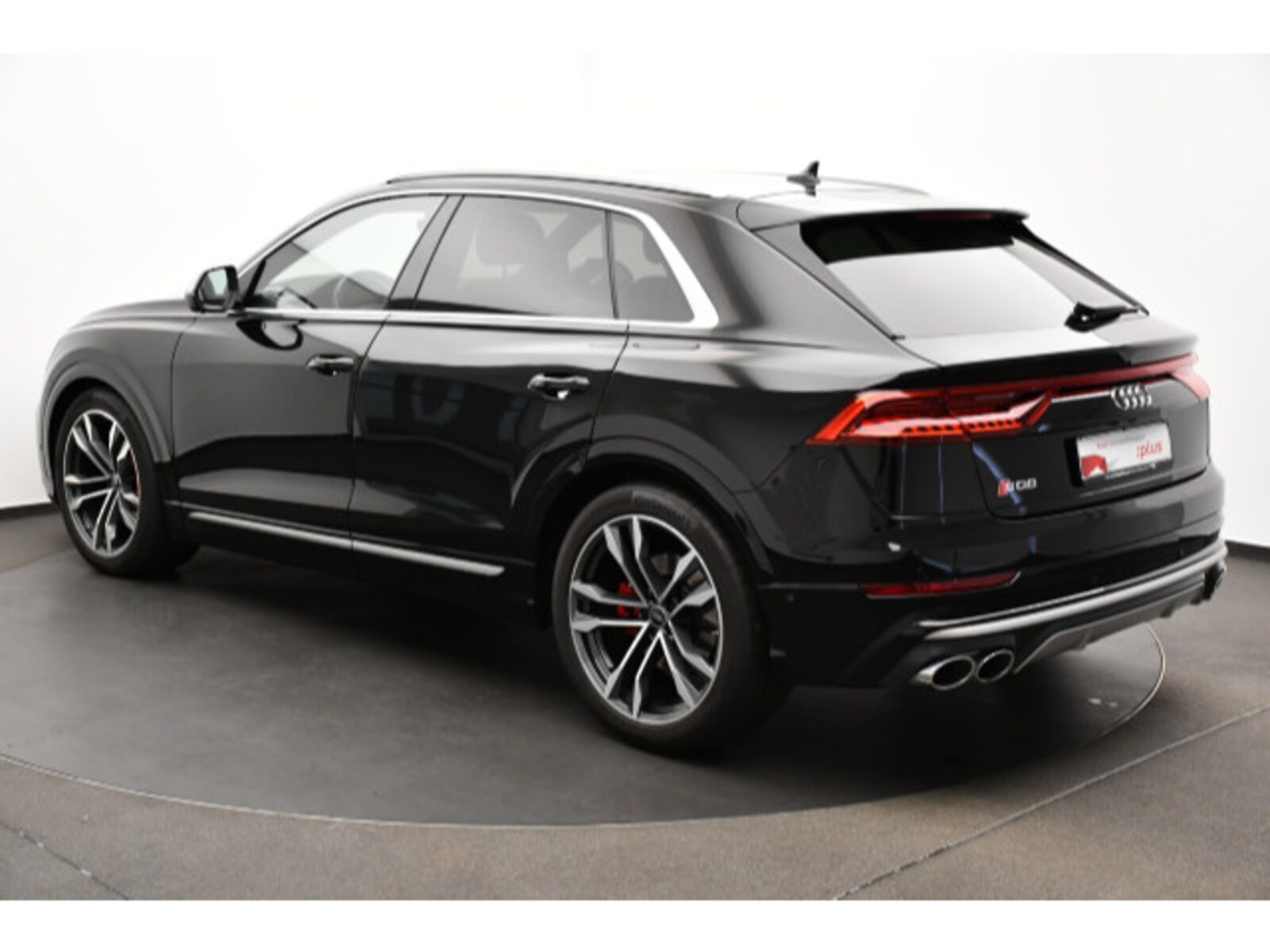 Audi SQ8 – Bild 18
