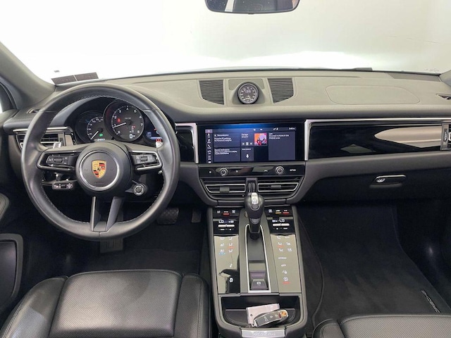 2023 Porsche Macan Base - Photo 26