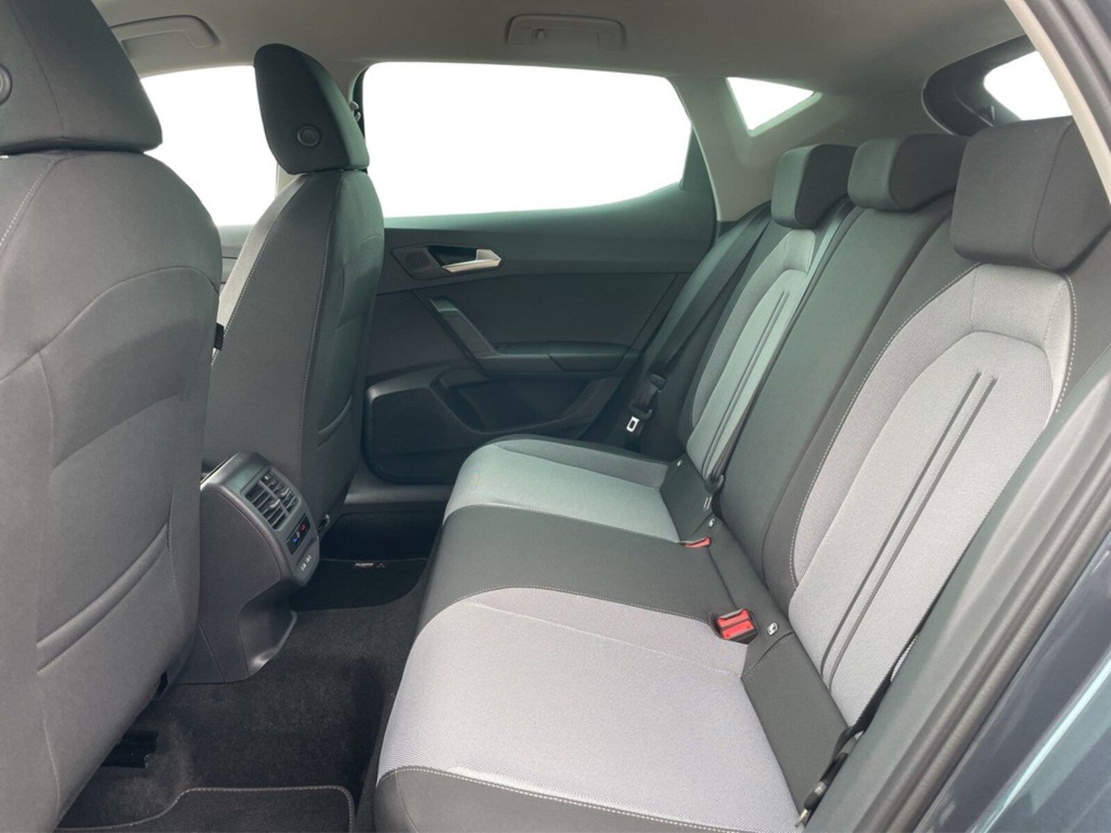 SEAT Leon – Bild 15