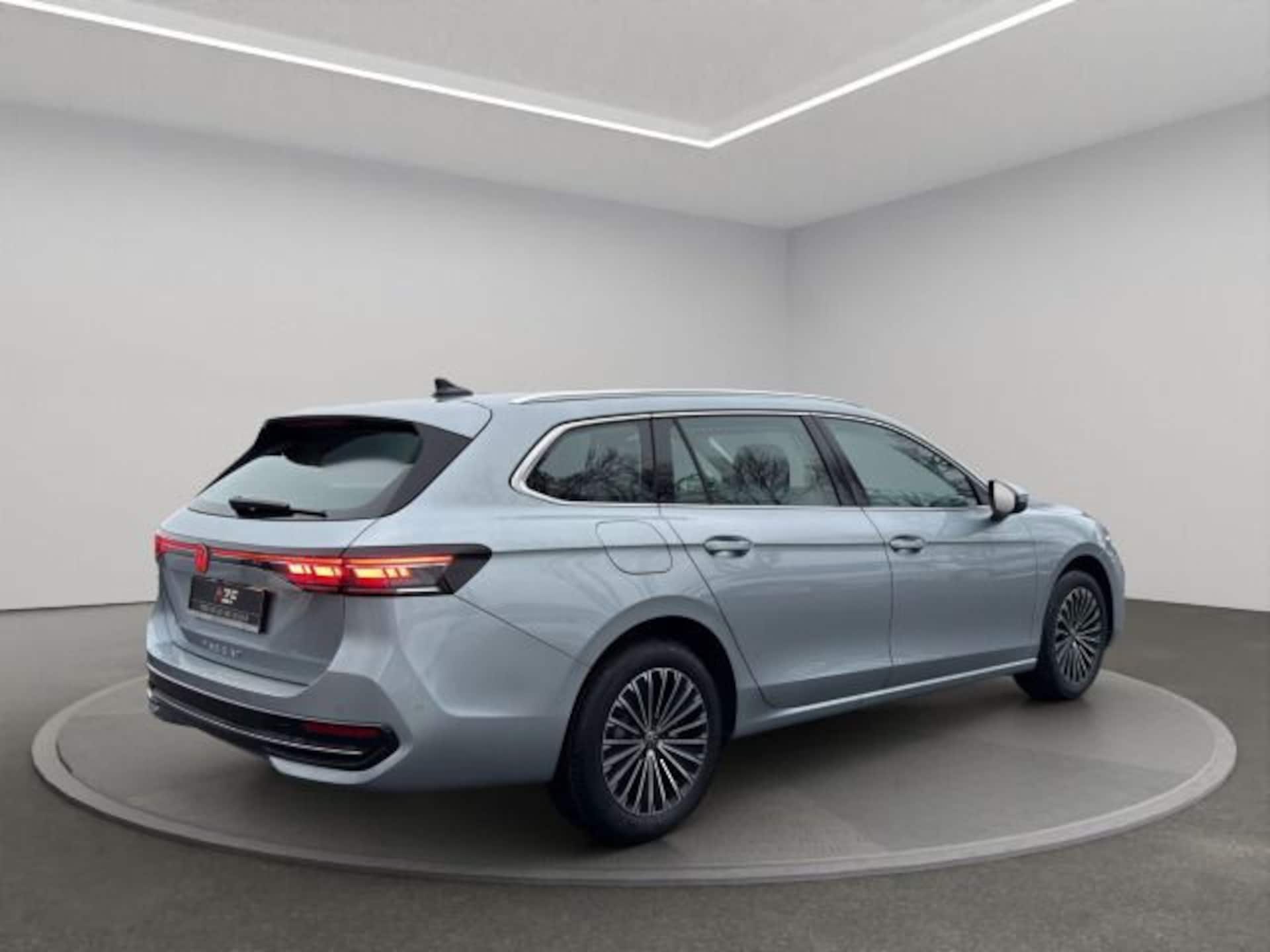 Volkswagen Passat Elegance