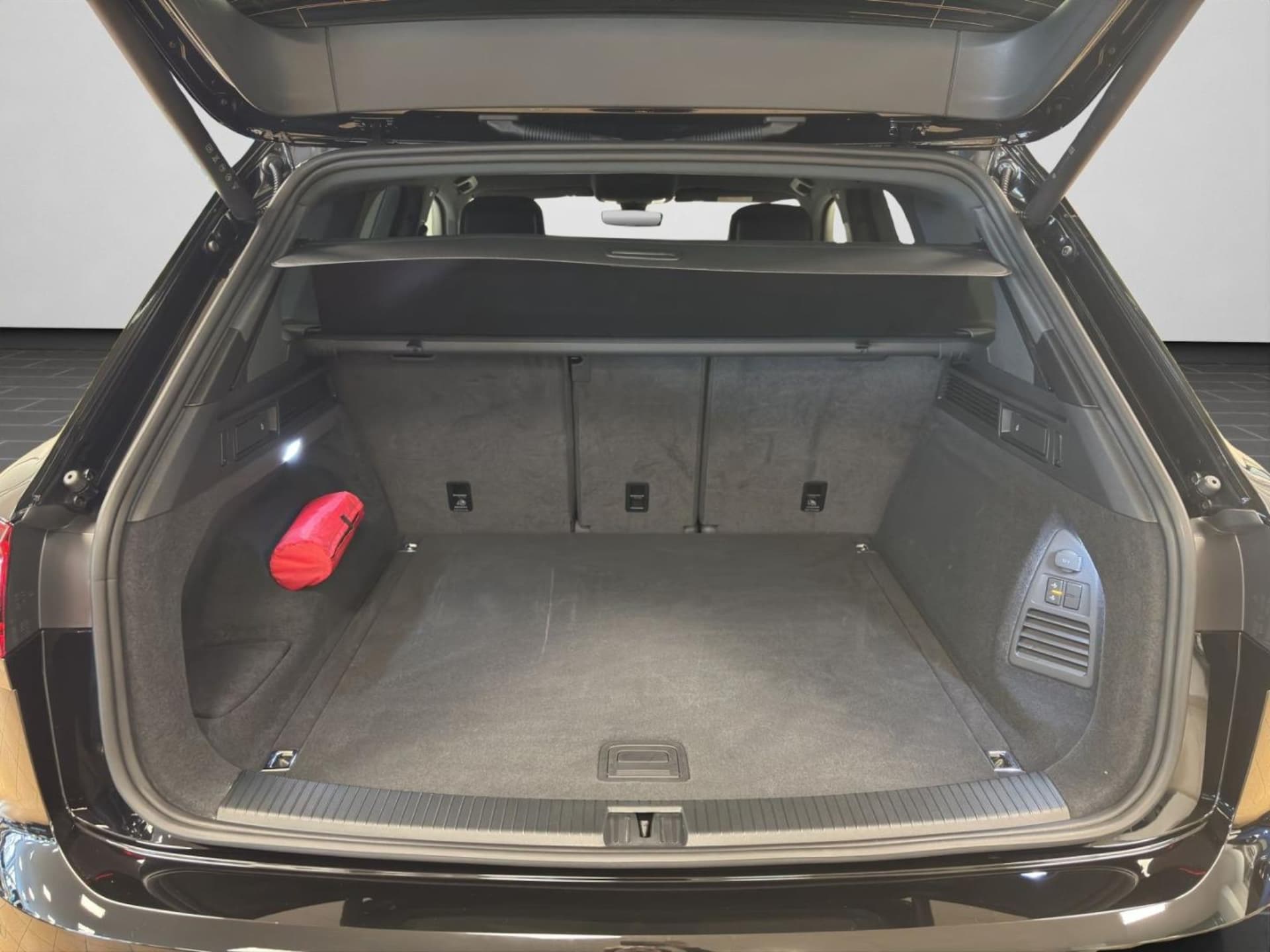 Volkswagen Touareg Basis-Modell