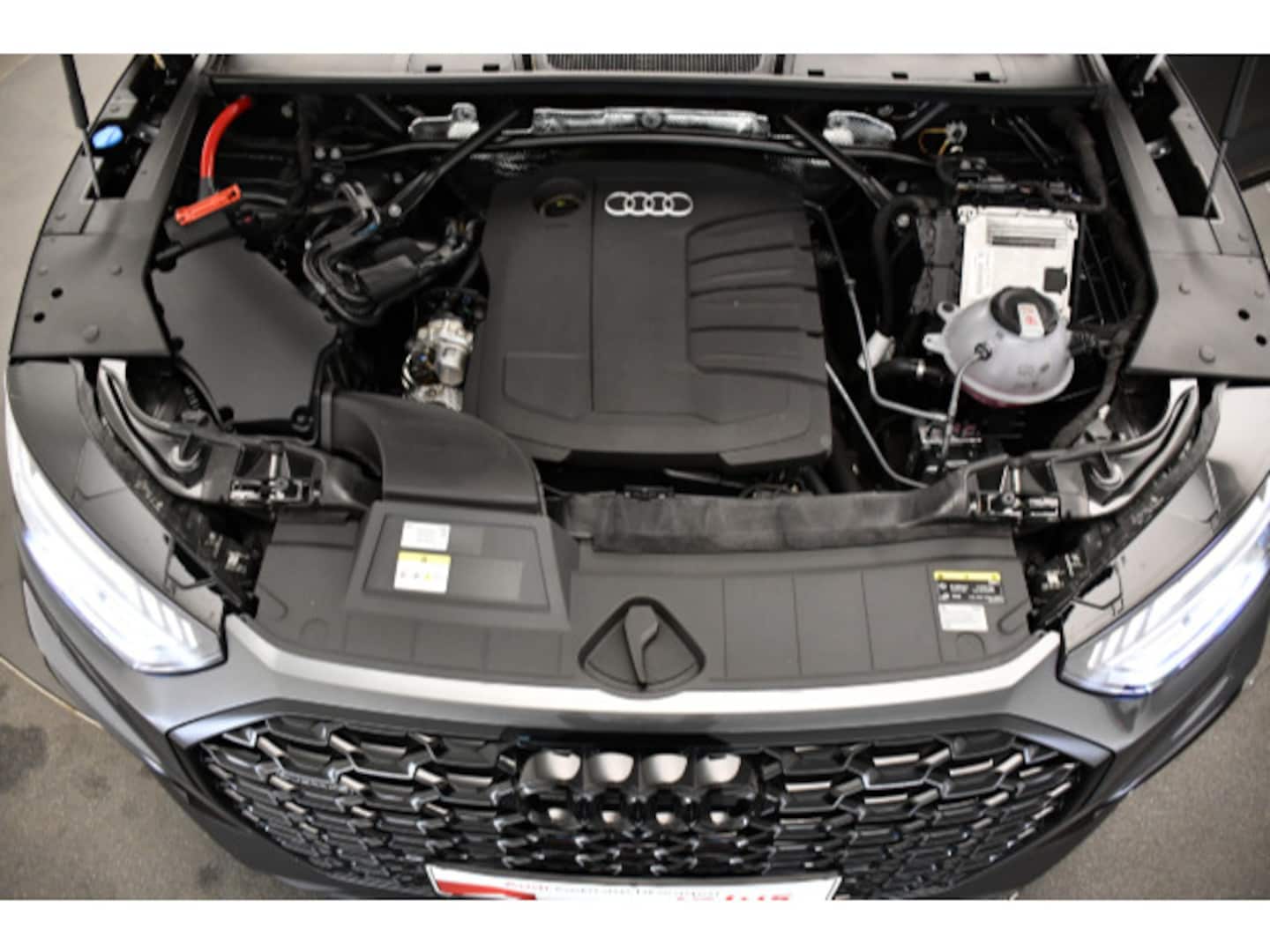 Bild über Audi Q5 Sportback 40 TDI quattro S tronic - für weitere Informationen kontaktieren Sie den Audi Partner