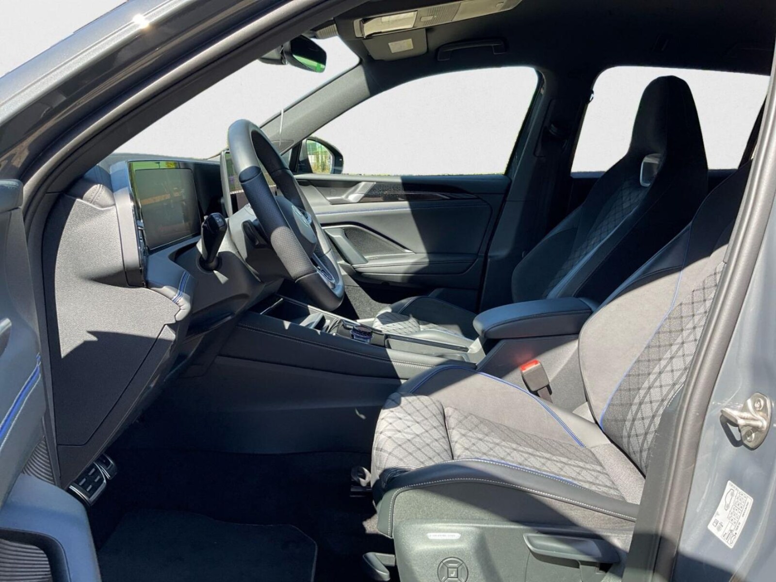 Volkswagen Tiguan – Bild 10
