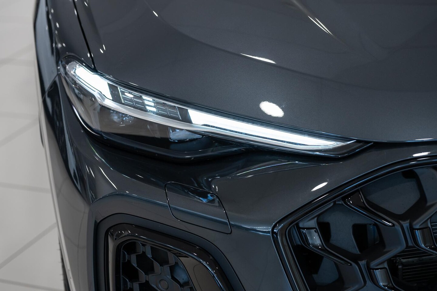Image about Audi Q5 Sportback e-hybrid quattro S tronic