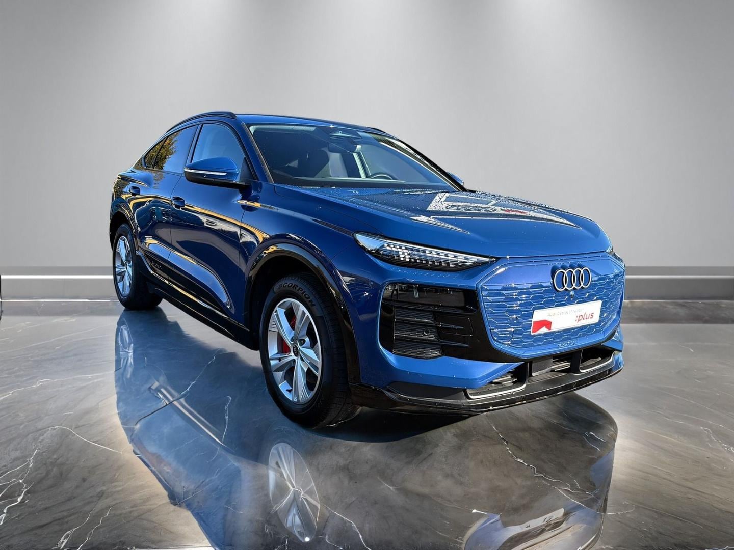 Bild über Audi Q6 Sportback e-tron e-tron - für weitere Informationen kontaktieren Sie den Audi Partner