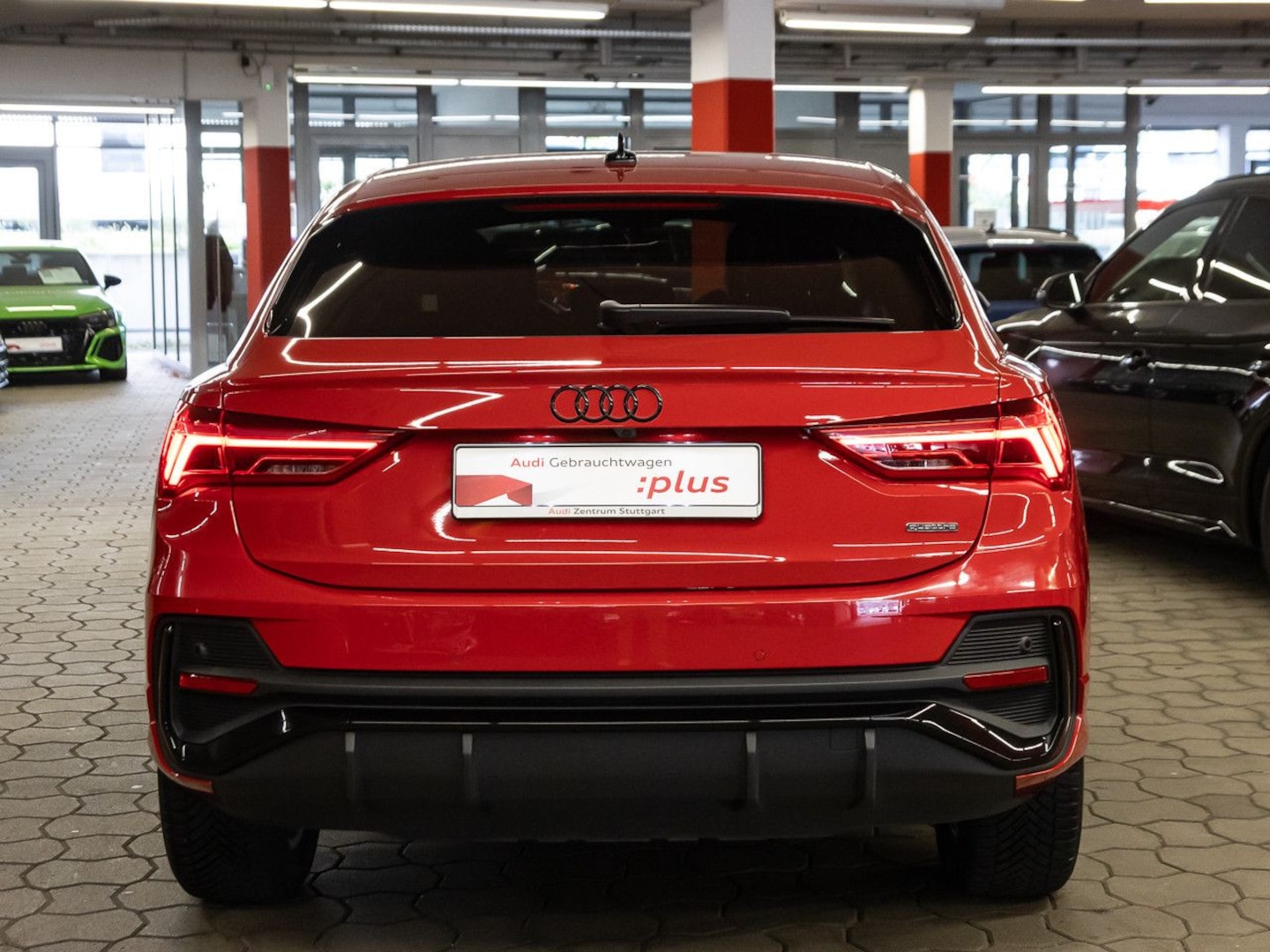 Bild über Audi Q3 Sportback S line 40 TFSI quattro S tronic - für weitere Informationen kontaktieren Sie den Audi Partner