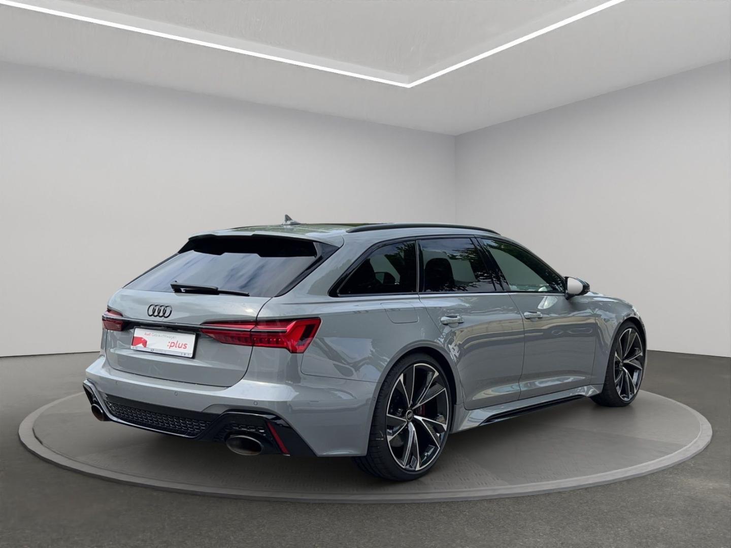Image about Audi RS 6 Avant performance TFSI quattro tiptronic