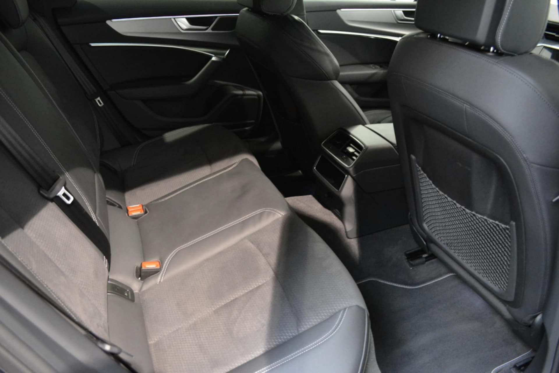 Audi S6 Avant