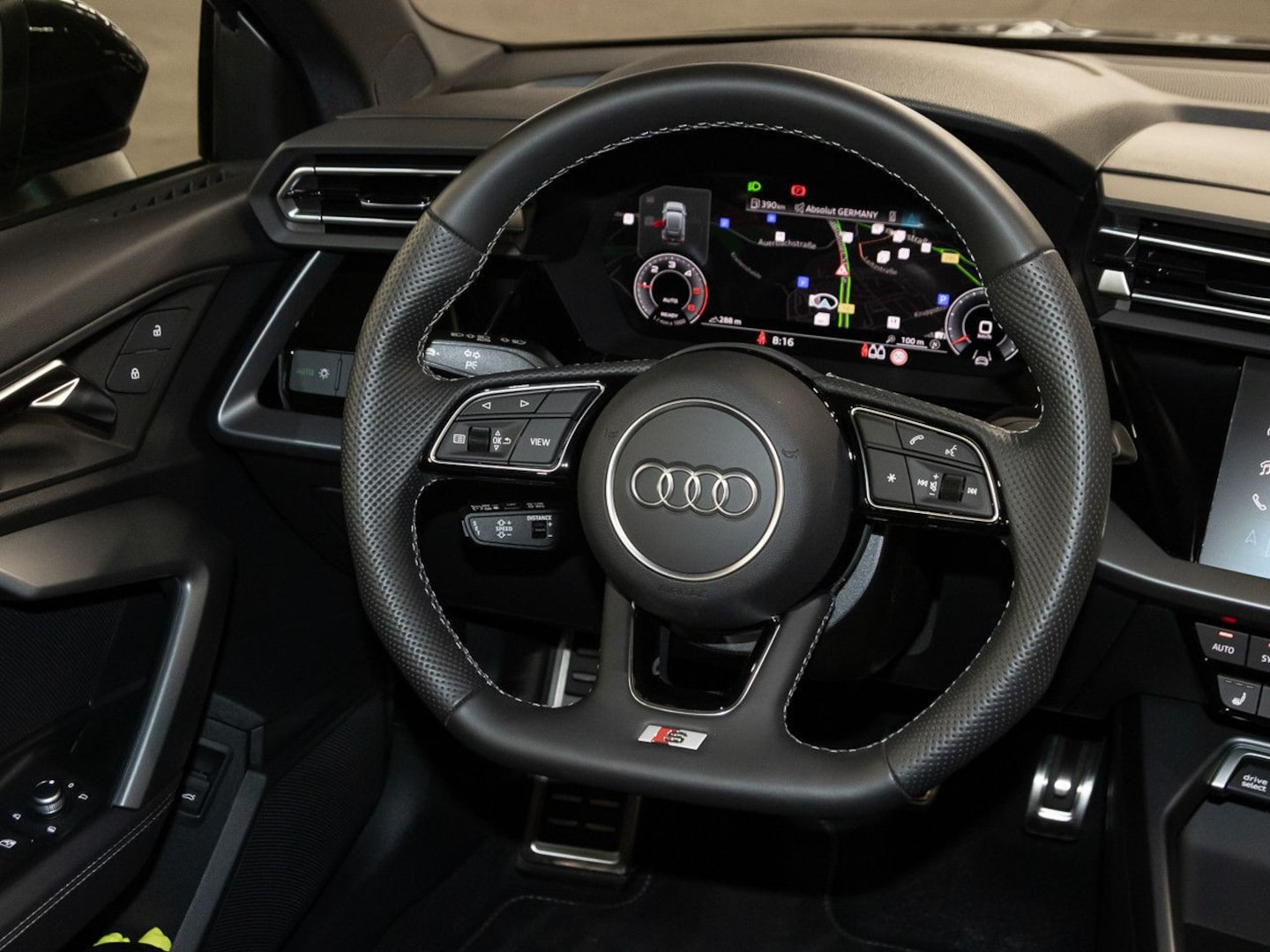 Bild über Audi A3 Sportback 30 TDI Schaltgetriebe - für weitere Informationen kontaktieren Sie den Audi Partner