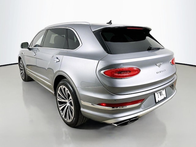 2023 Bentley Bentayga EWB