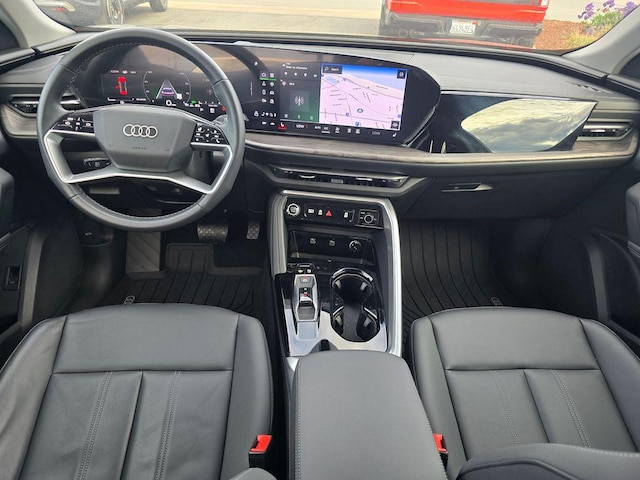 2025 Audi Q5 Premium - Photo 13