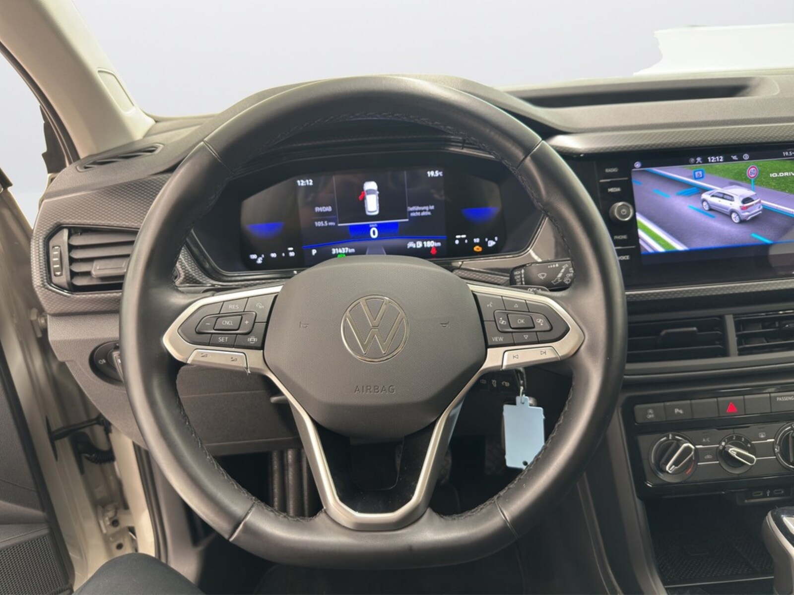 Volkswagen T-Cross – Bild 10