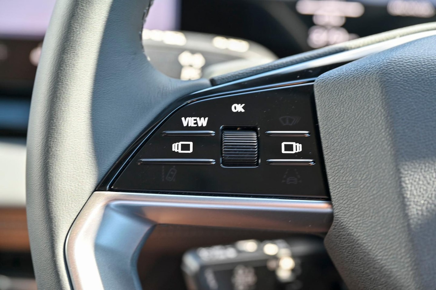 Image about Audi Q6 SUV e-tron e-tron
