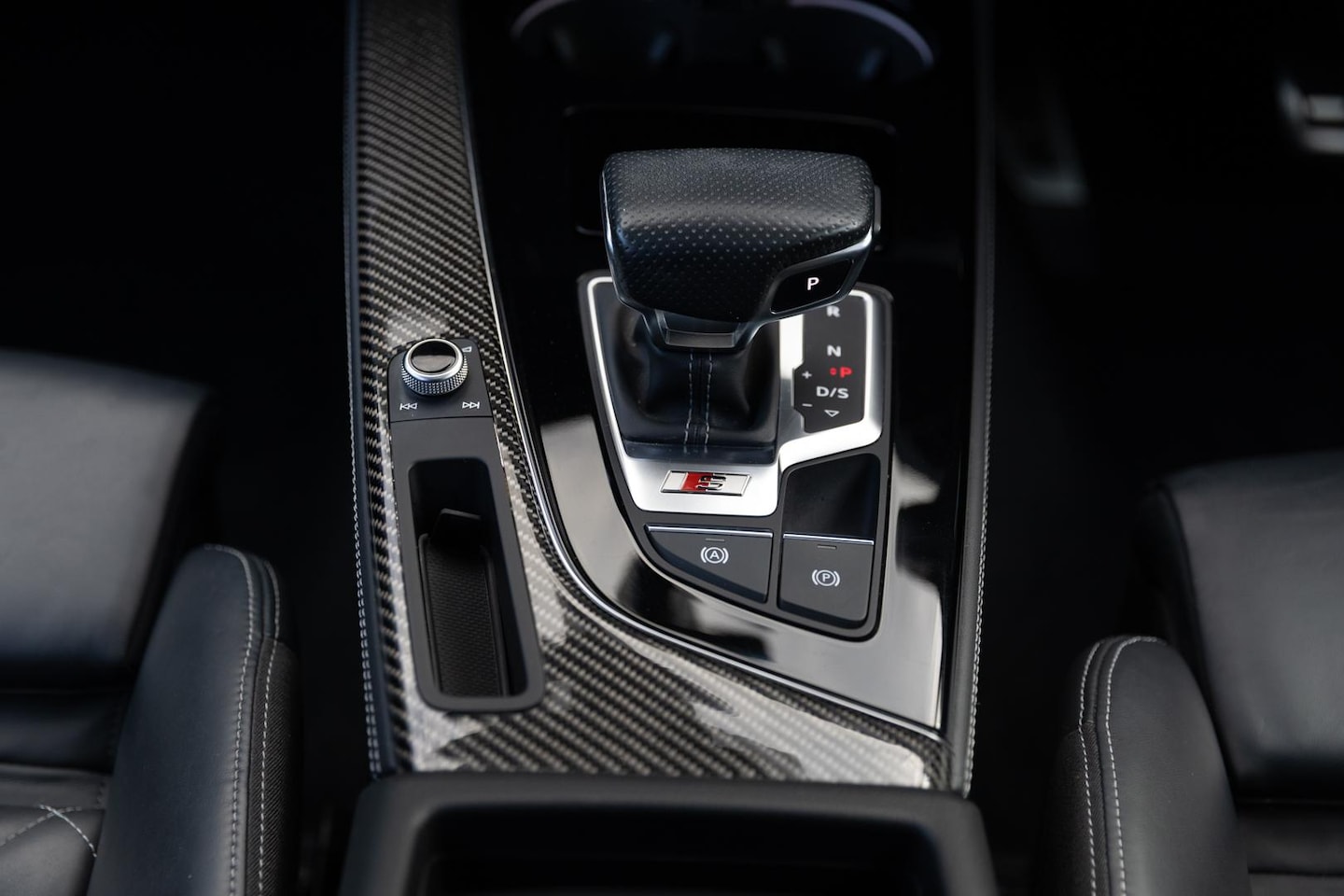 Image about Audi S4 Sedan TFSI quattro tiptronic