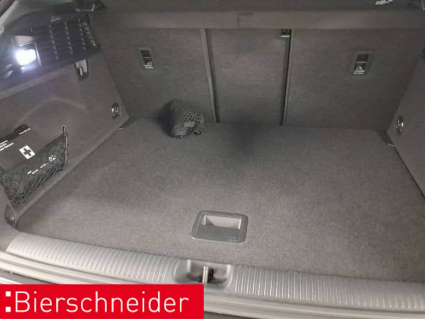 Bild über Audi Q2 advanced 30 TFSI Schaltgetriebe - für weitere Informationen kontaktieren Sie den Audi Partner