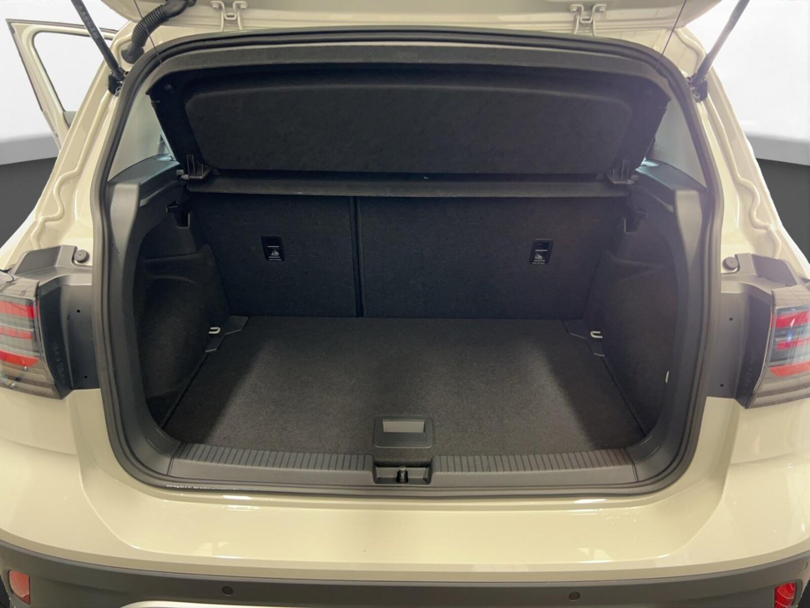 Volkswagen T-Cross – Bild 15