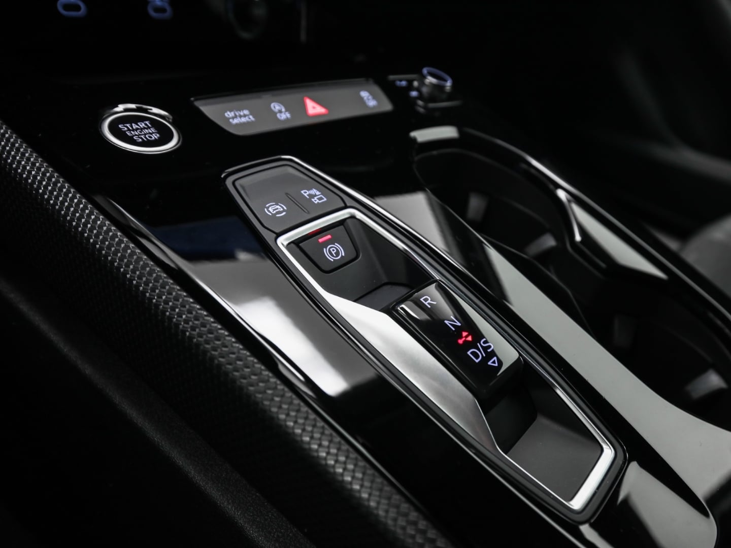 Bild über Audi A5 Avant TFSI quattro S tronic - für weitere Informationen kontaktieren Sie den Audi Partner