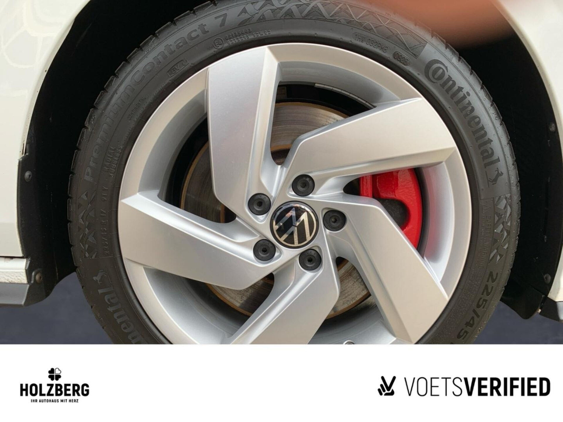 Volkswagen Golf GTI