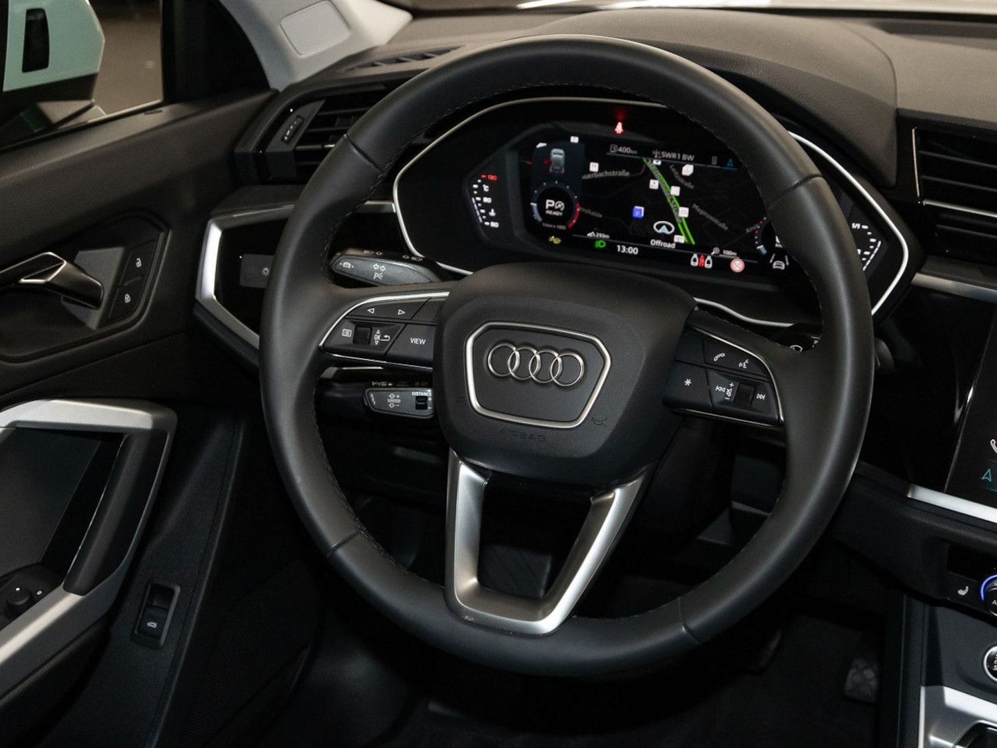Bild über Audi Q3 advanced 35 TFSI S tronic - für weitere Informationen kontaktieren Sie den Audi Partner