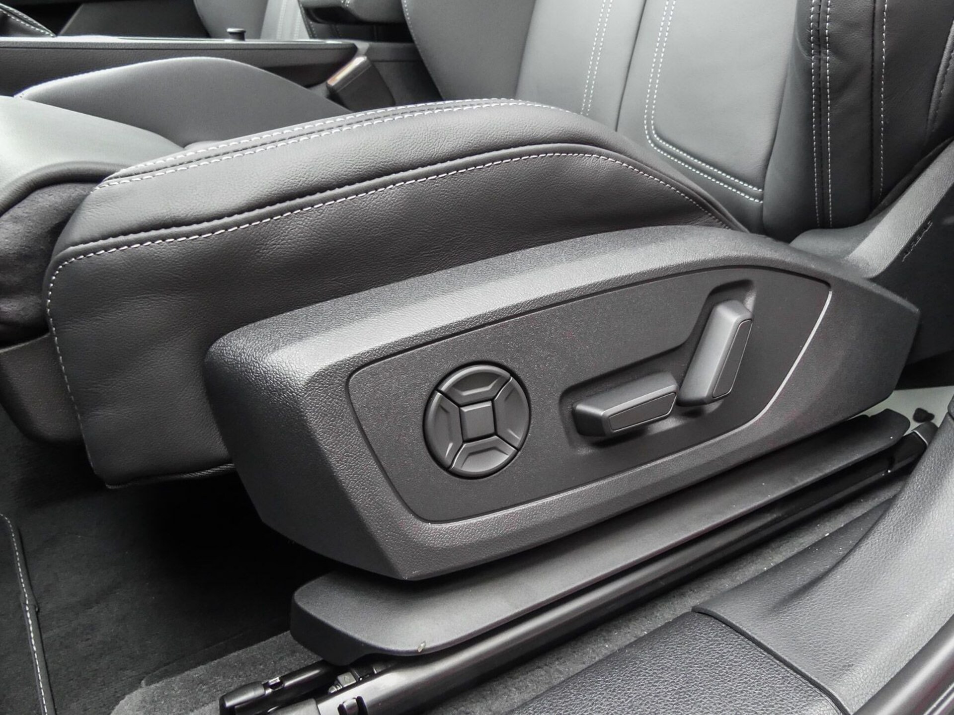 Audi Q3 SUV S line