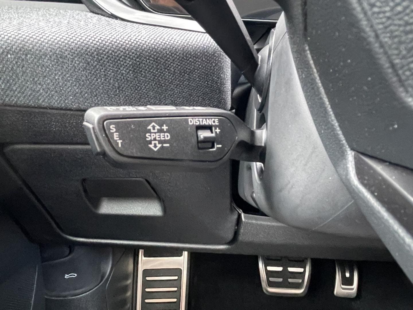 Bild über Audi A5 Avant TDI quattro 150 kW S tronic - für weitere Informationen kontaktieren Sie den Audi Partner