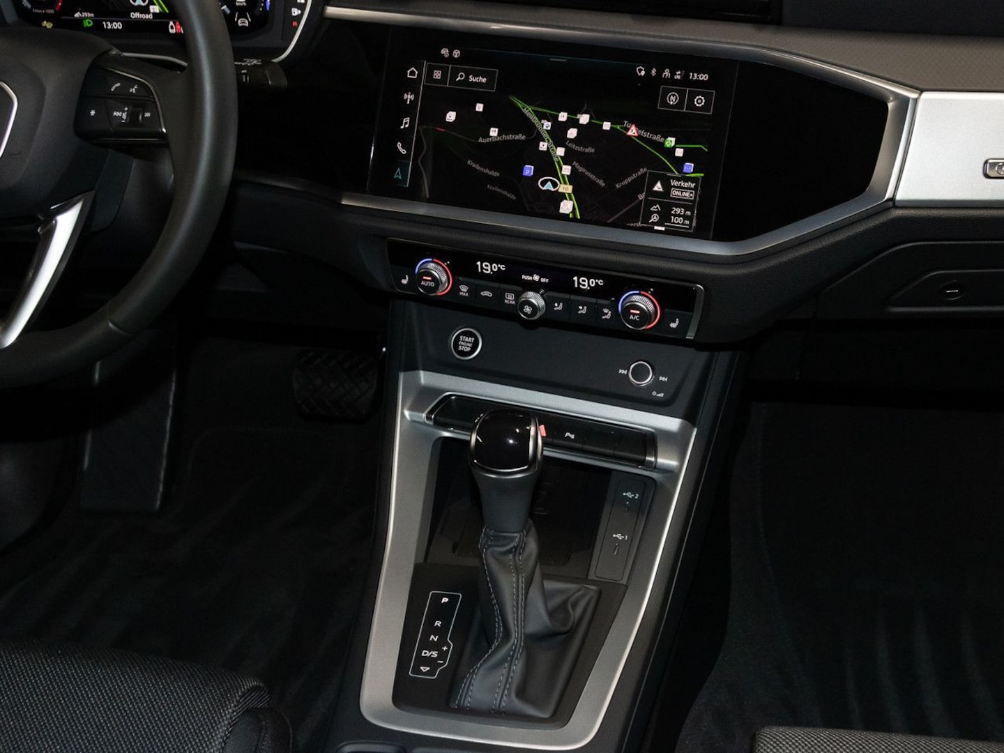 Bild über Audi Q3 advanced 35 TFSI S tronic - für weitere Informationen kontaktieren Sie den Audi Partner