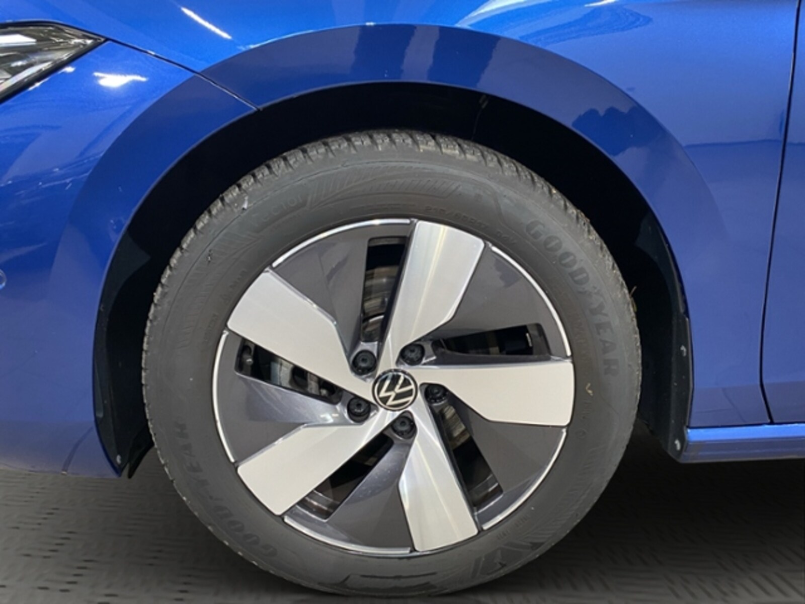 Volkswagen Passat – Bild 16