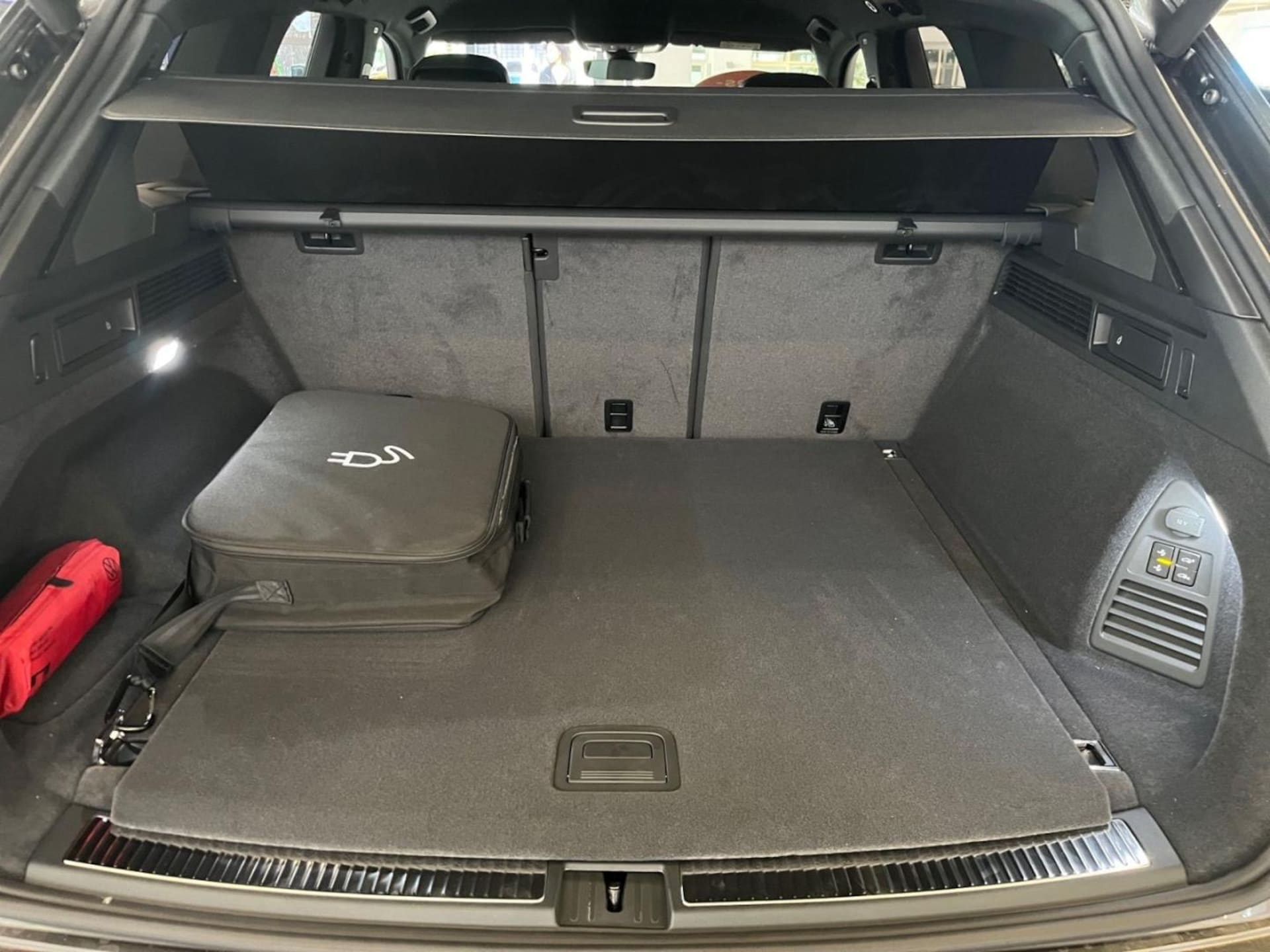 Volkswagen Touareg R