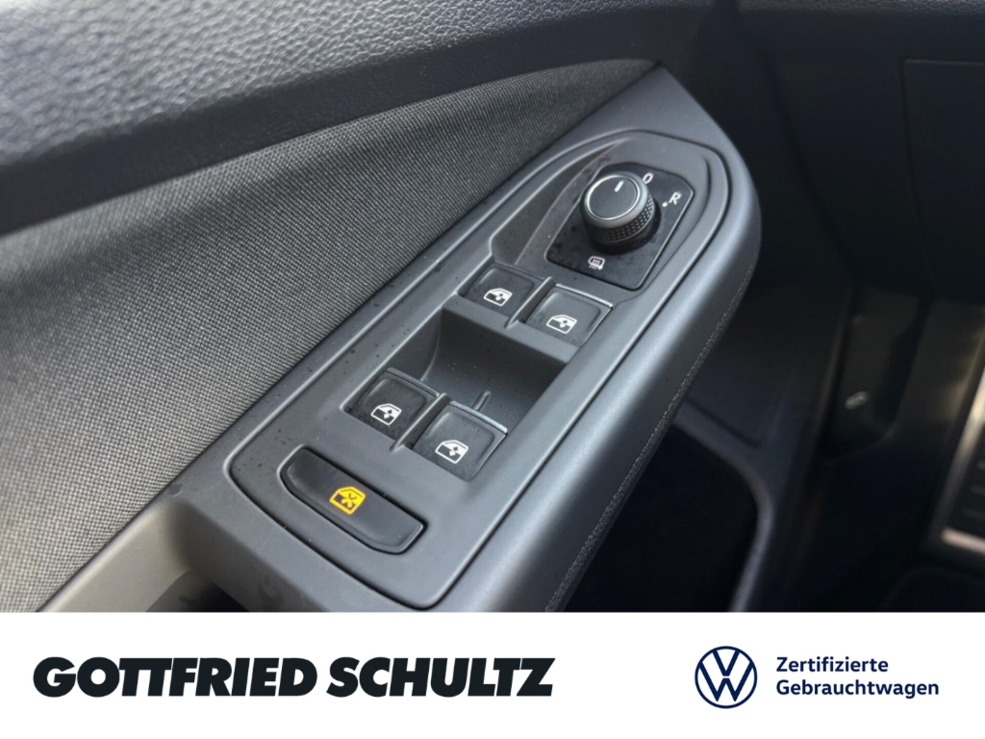 Volkswagen Golf Active