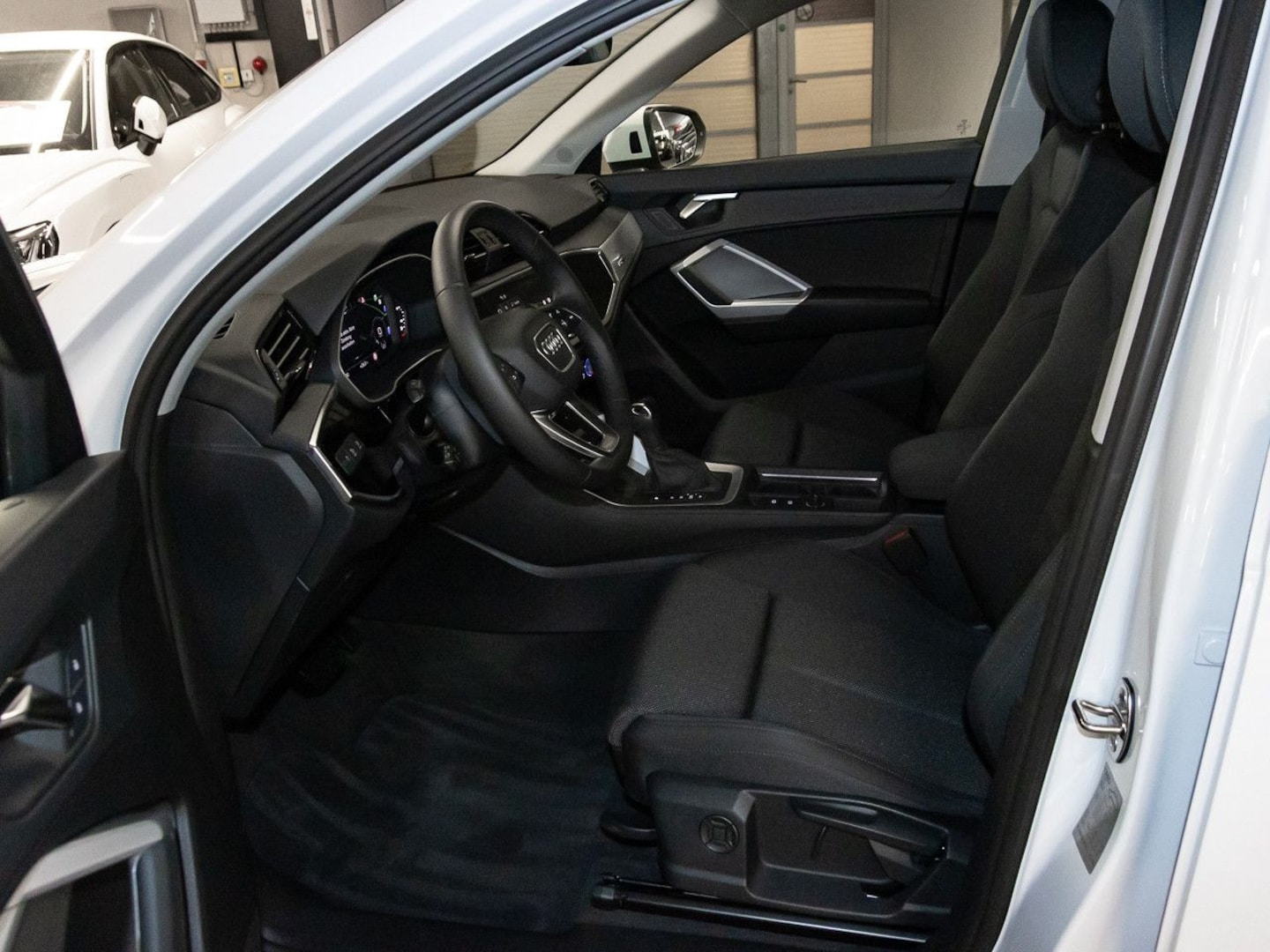 Bild über Audi Q3 advanced 35 TFSI S tronic - für weitere Informationen kontaktieren Sie den Audi Partner