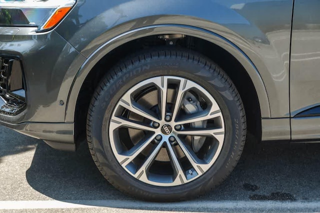 2026 Audi Q7 S Line Premium - Photo 10