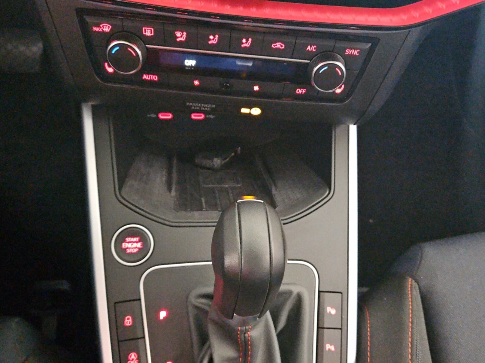 SEAT Arona – Bild 15