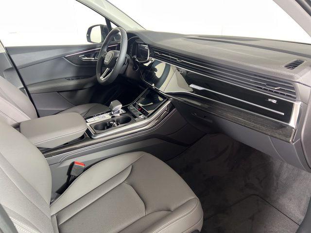 2025 Audi Q7 Premium Plus - Photo 12