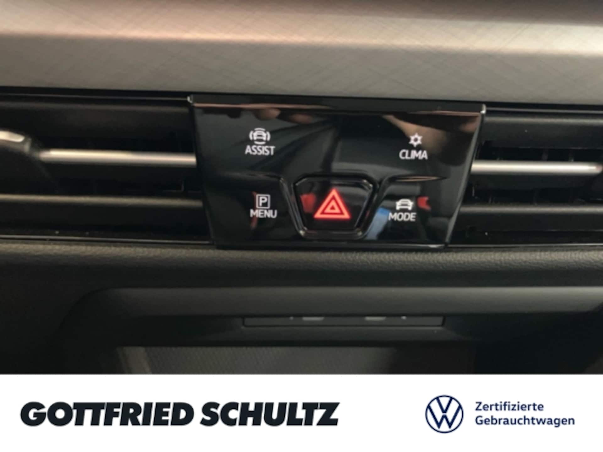 Volkswagen Golf Life