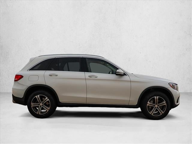 2016 Mercedes-Benz GLC 300