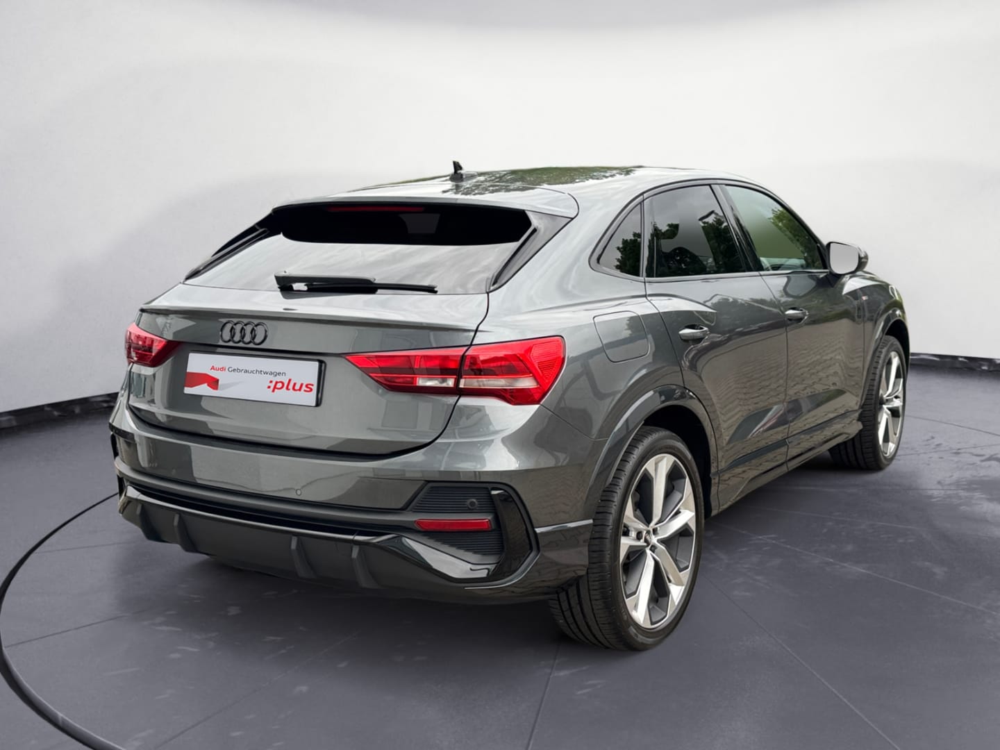 Bild über Audi Q3 Sportback S line 35 TDI S tronic - für weitere Informationen kontaktieren Sie den Audi Partner
