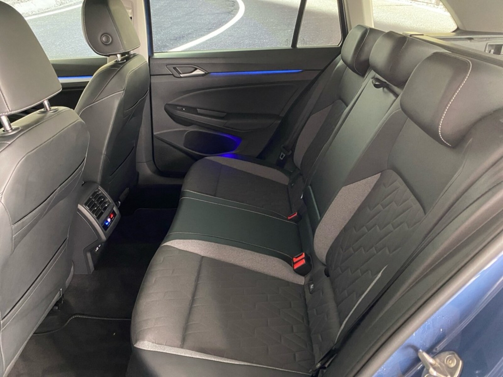 Volkswagen Golf Variant – Bild 8