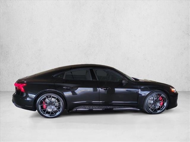 2026 Audi RS e-tron GT performance