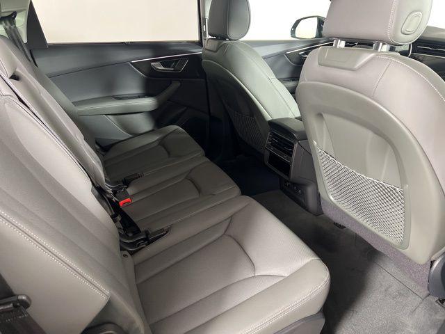 2025 Audi Q7 Premium Plus - Photo 14