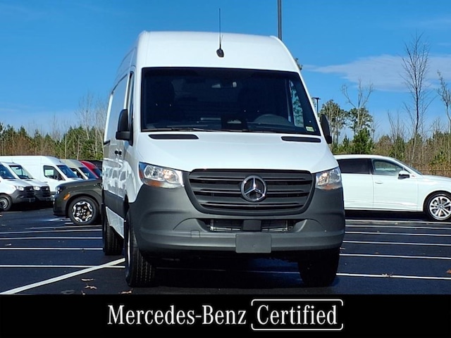 2025 Mercedes-Benz