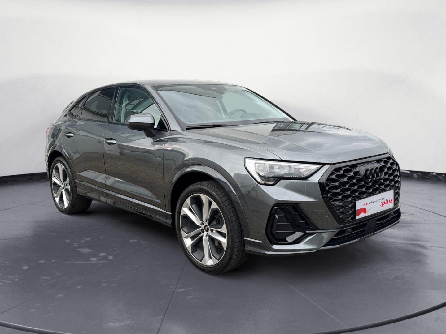 Bild über Audi Q3 Sportback S line 35 TDI S tronic - für weitere Informationen kontaktieren Sie den Audi Partner