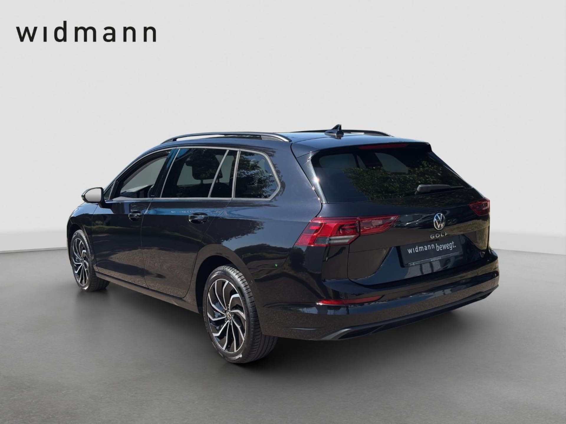 Volkswagen Golf Variant Life