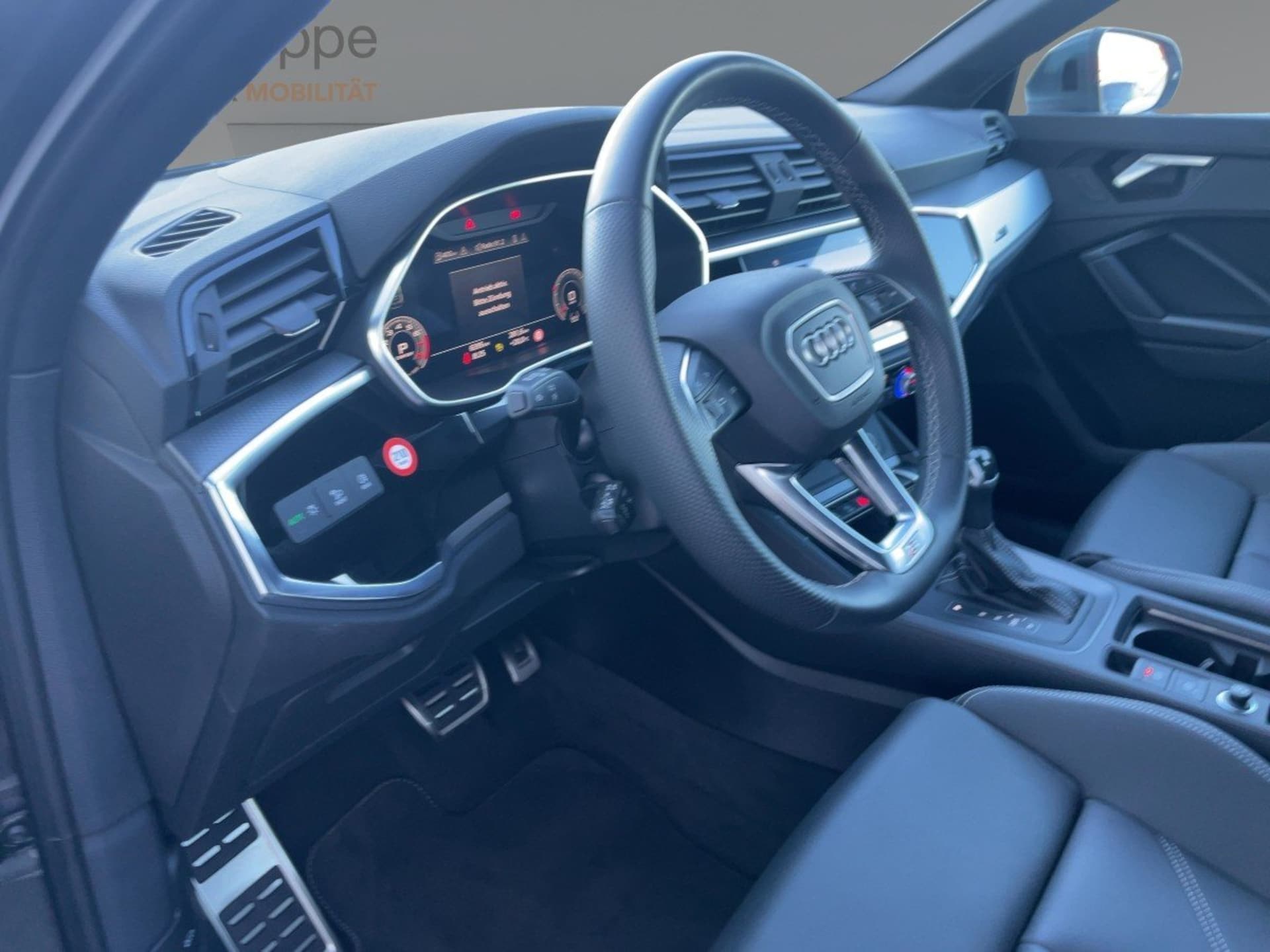 Audi Q3 Sportback S line