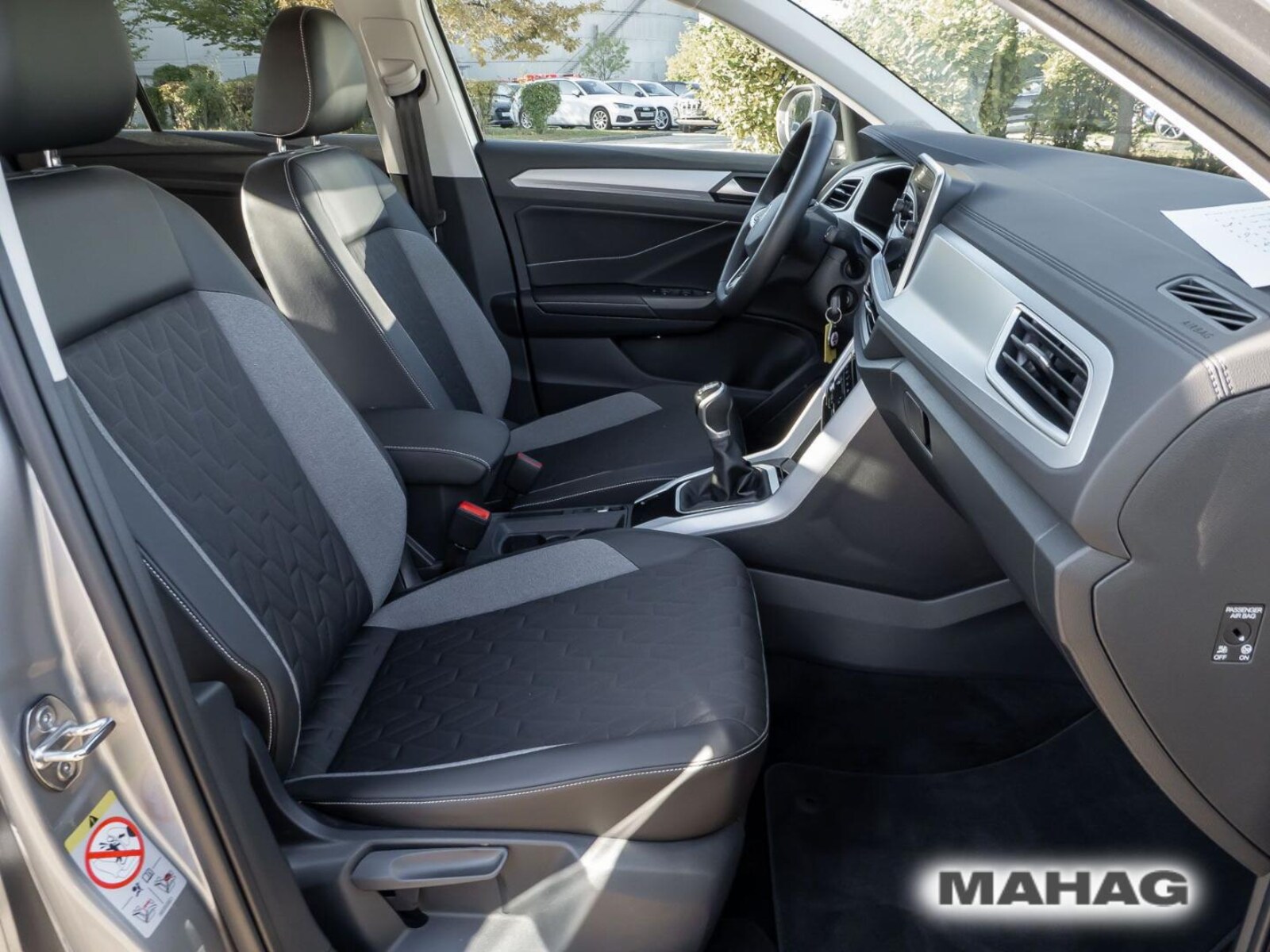 Volkswagen T-Roc – Bild 14