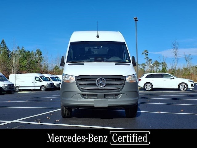 2025 Mercedes-Benz