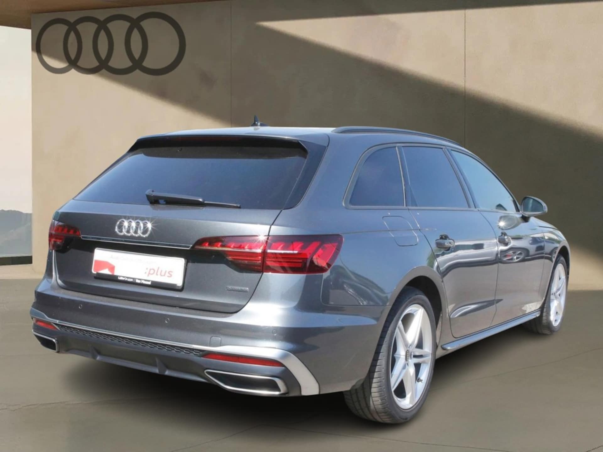 Audi A4 Avant S line